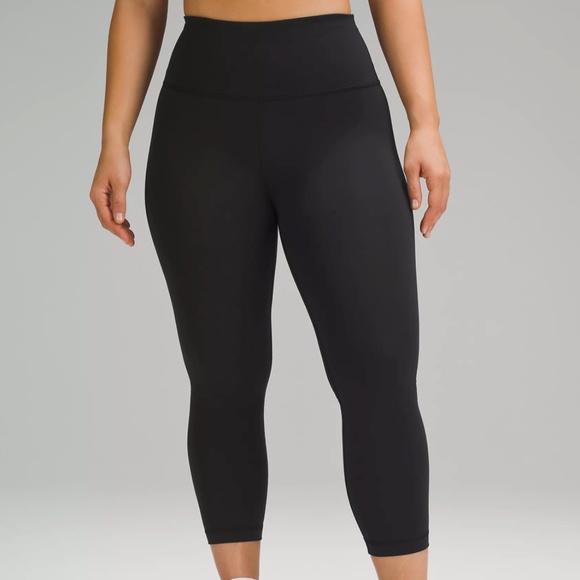 Lululemon Wunder Train Contour Fit High-Rise Crop 23" black size 6 - Picture 1 of 2